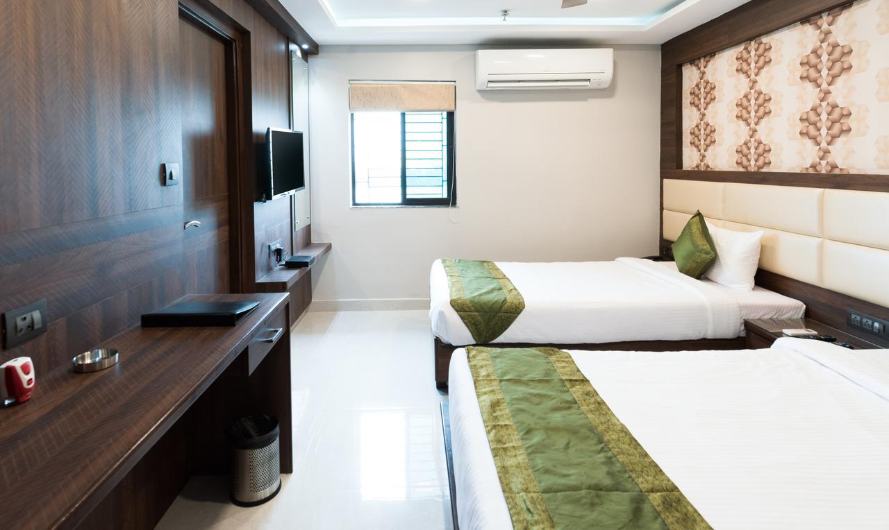 Treebo Trend Glorious Rim Rocks Palace Calcutta Eksteriør billede